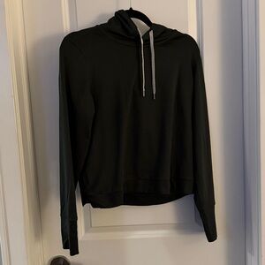 Vuori Modern Pullover Hoodie - wintergreen